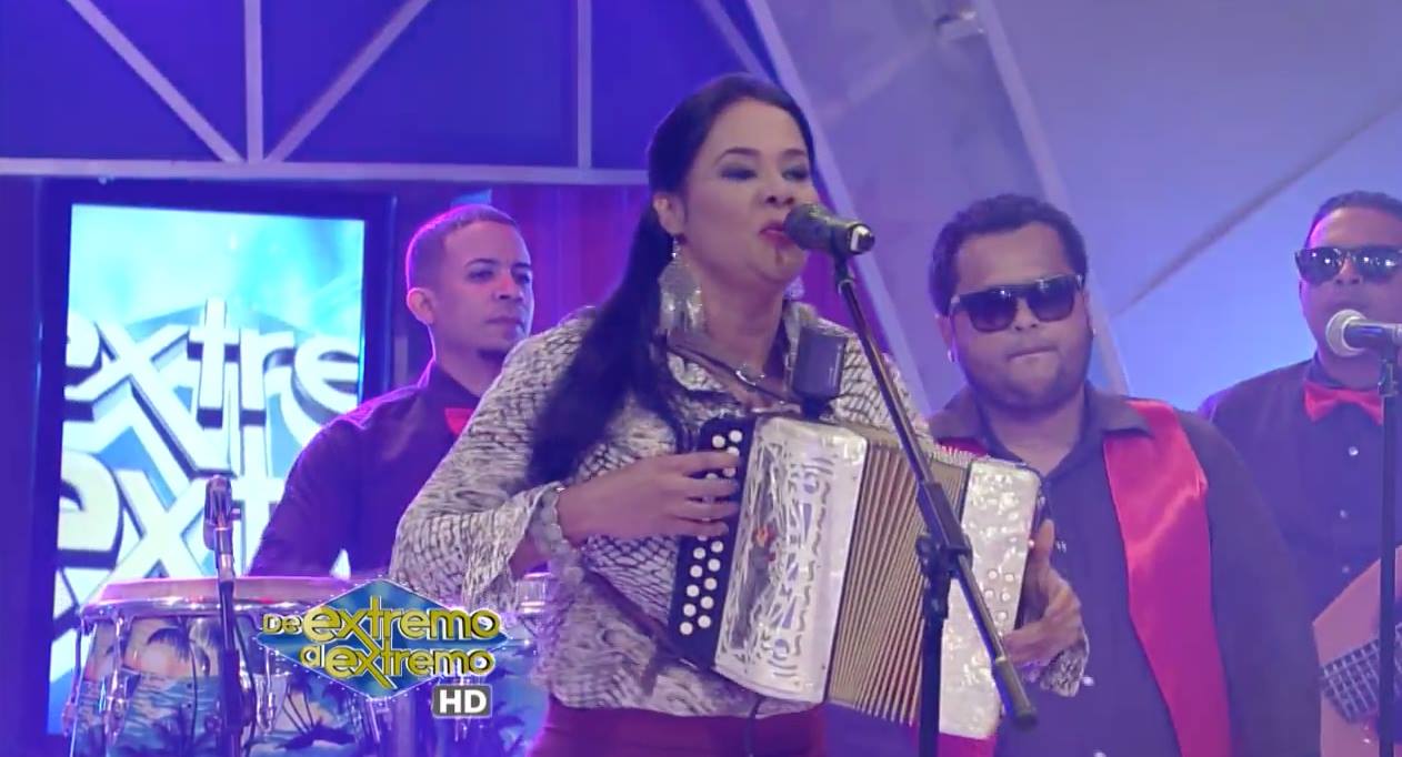 La India Canela en De Extremo a Extremo
